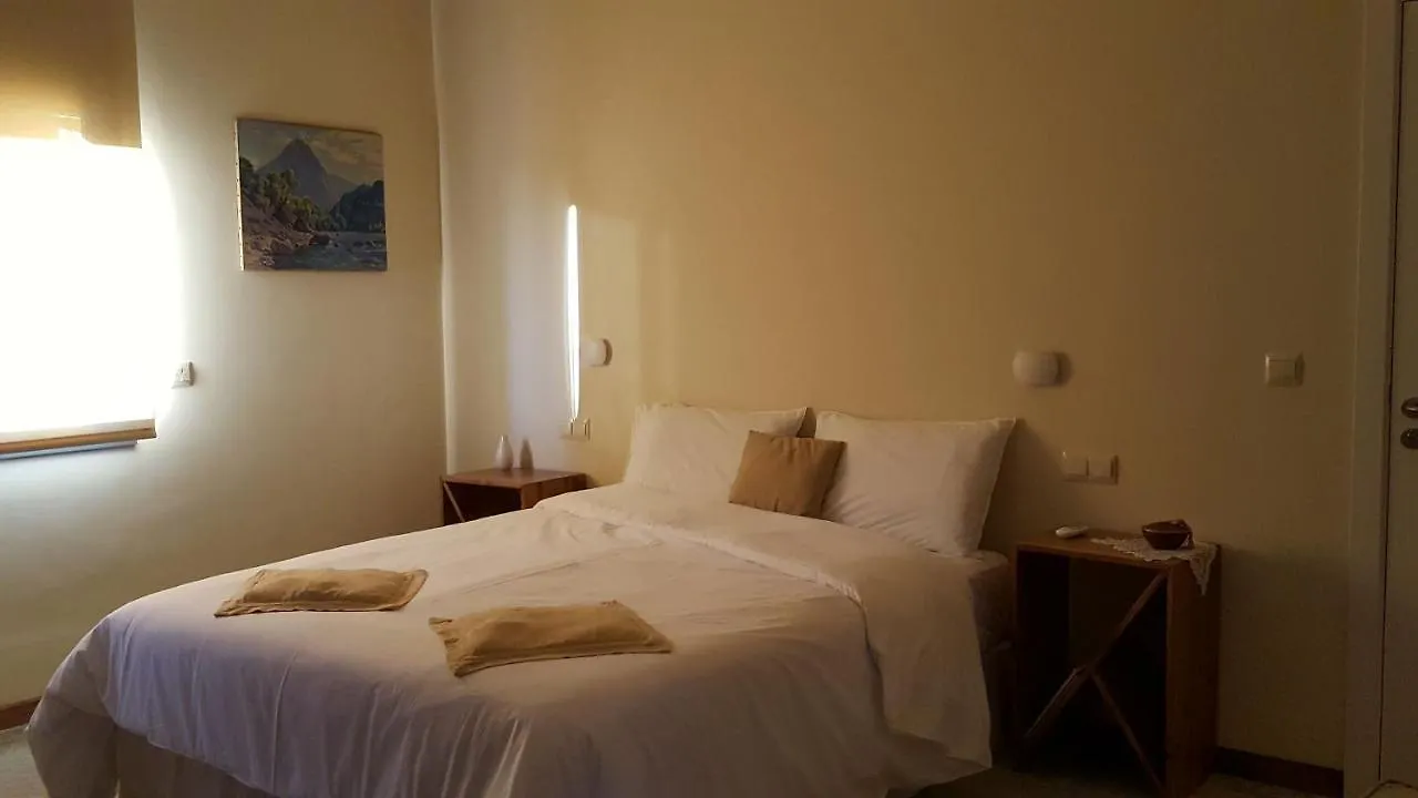 La Casa Dels Lledoners Bed & Breakfast Masarach